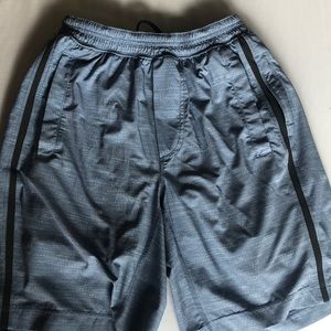 Men’s Lululemon Shorts with Built in Liner